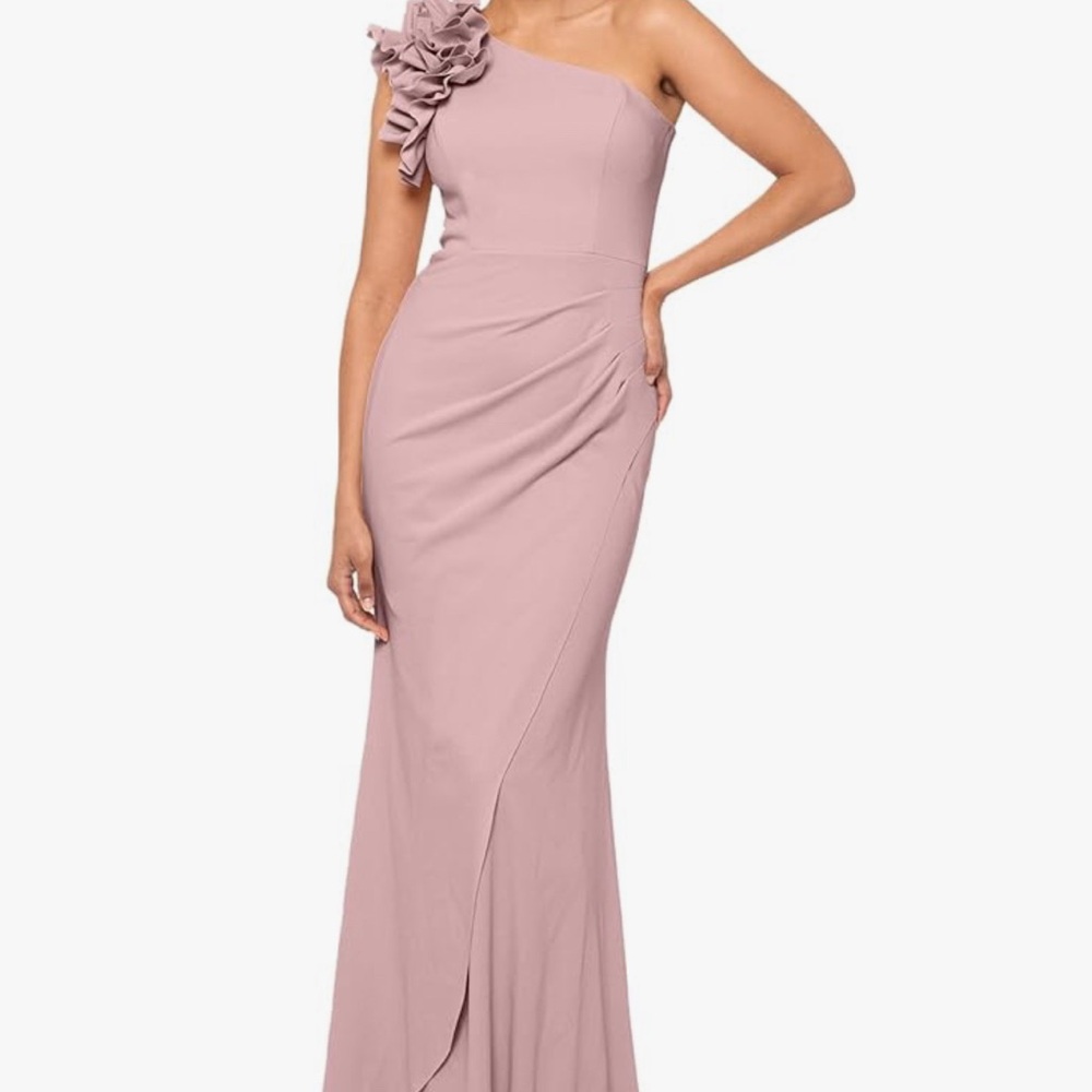 One should formal dress